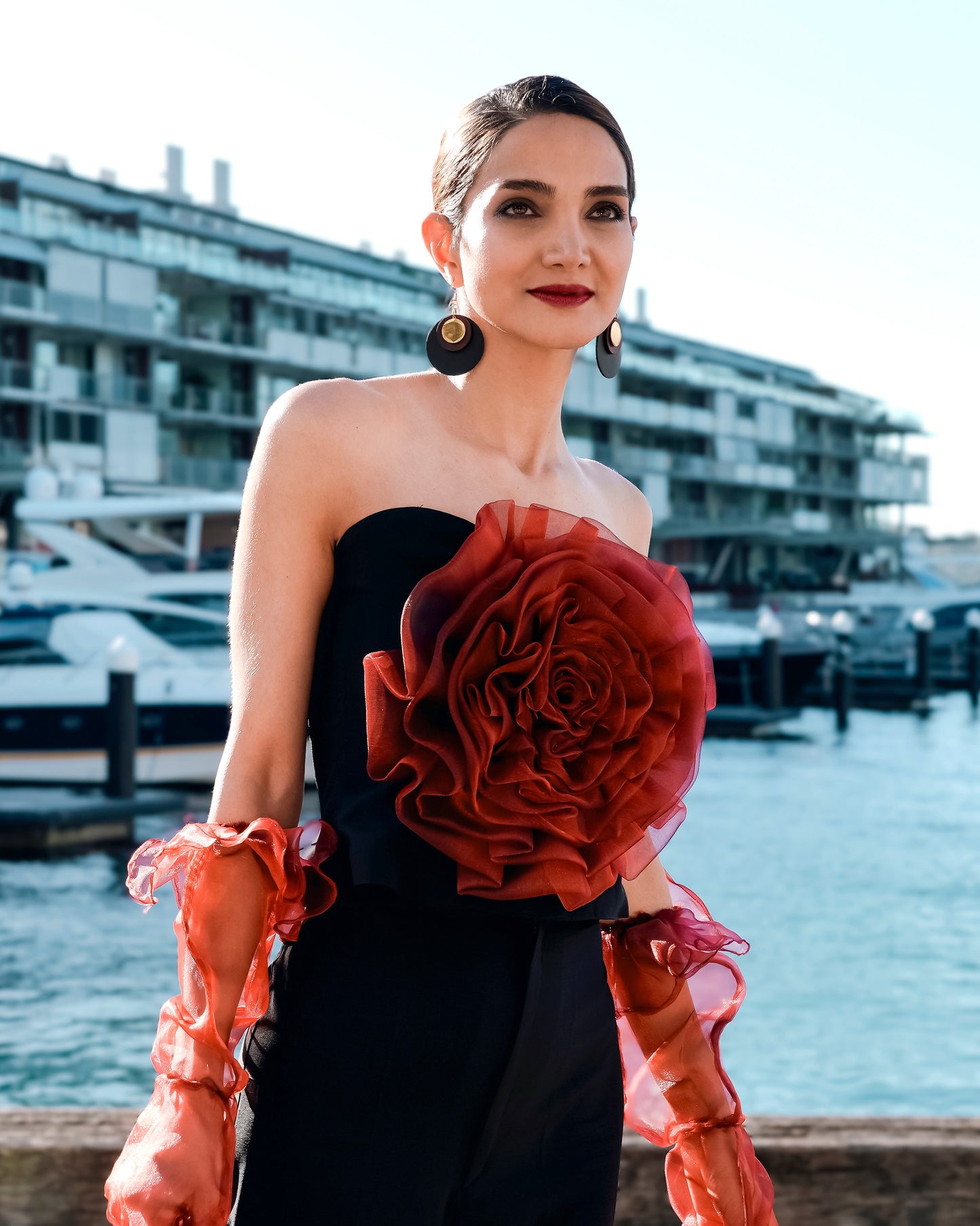 RED ROSE FLOWER TOP