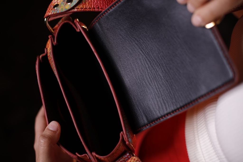 RAHA HANDBAG