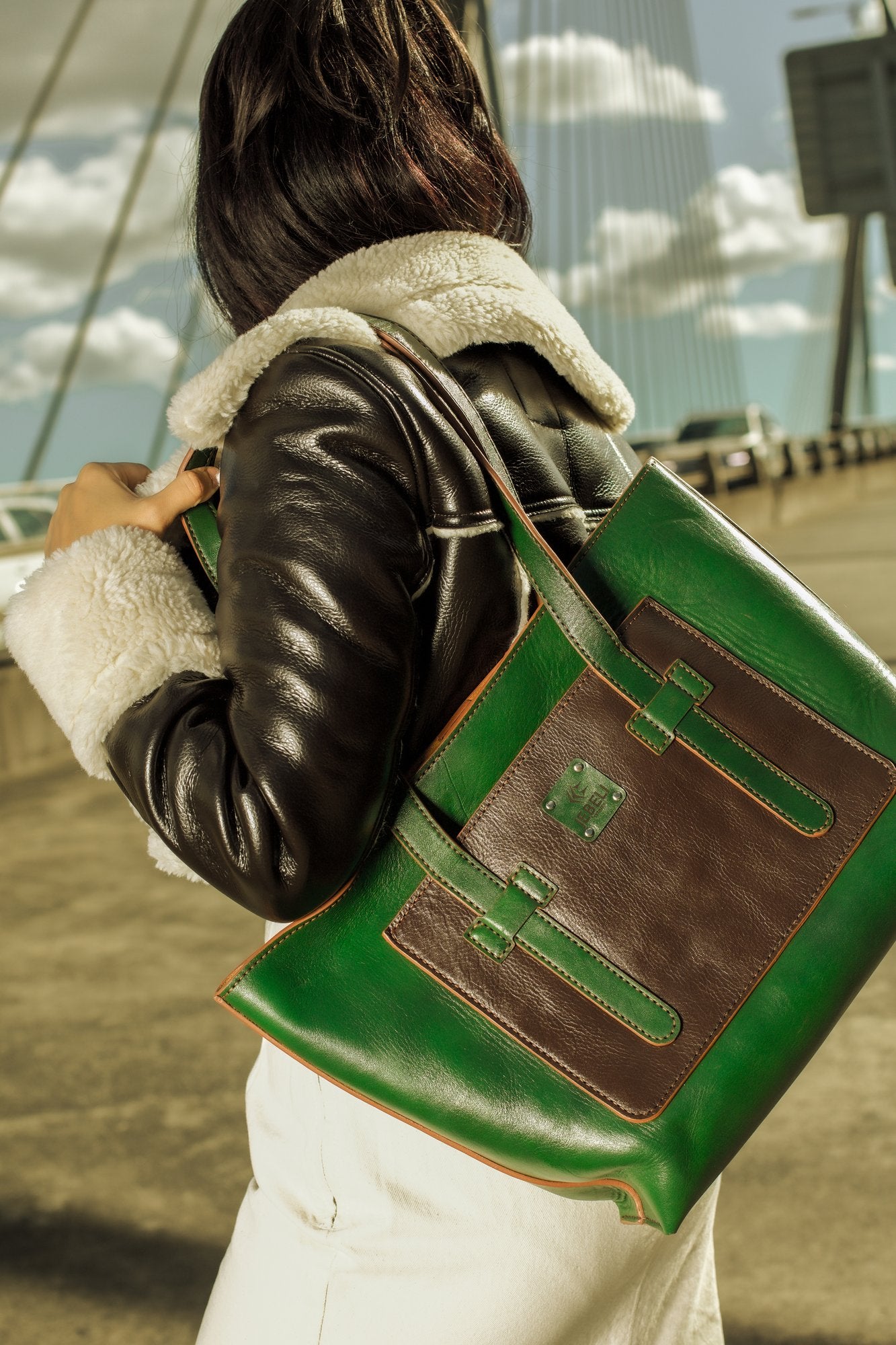 SABA SIGNATURE TOTE BAG
