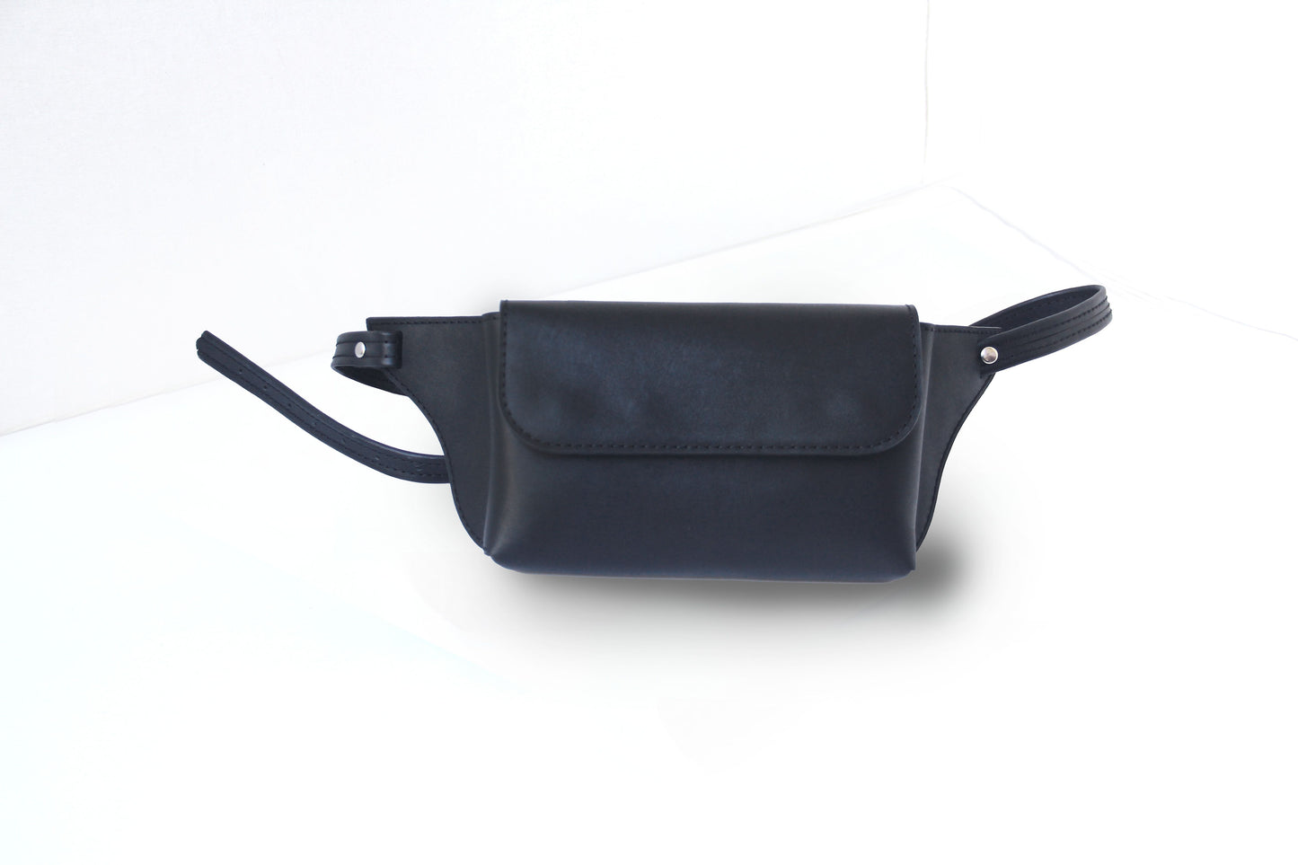 MIDNIGHT CROSSBODY BAG