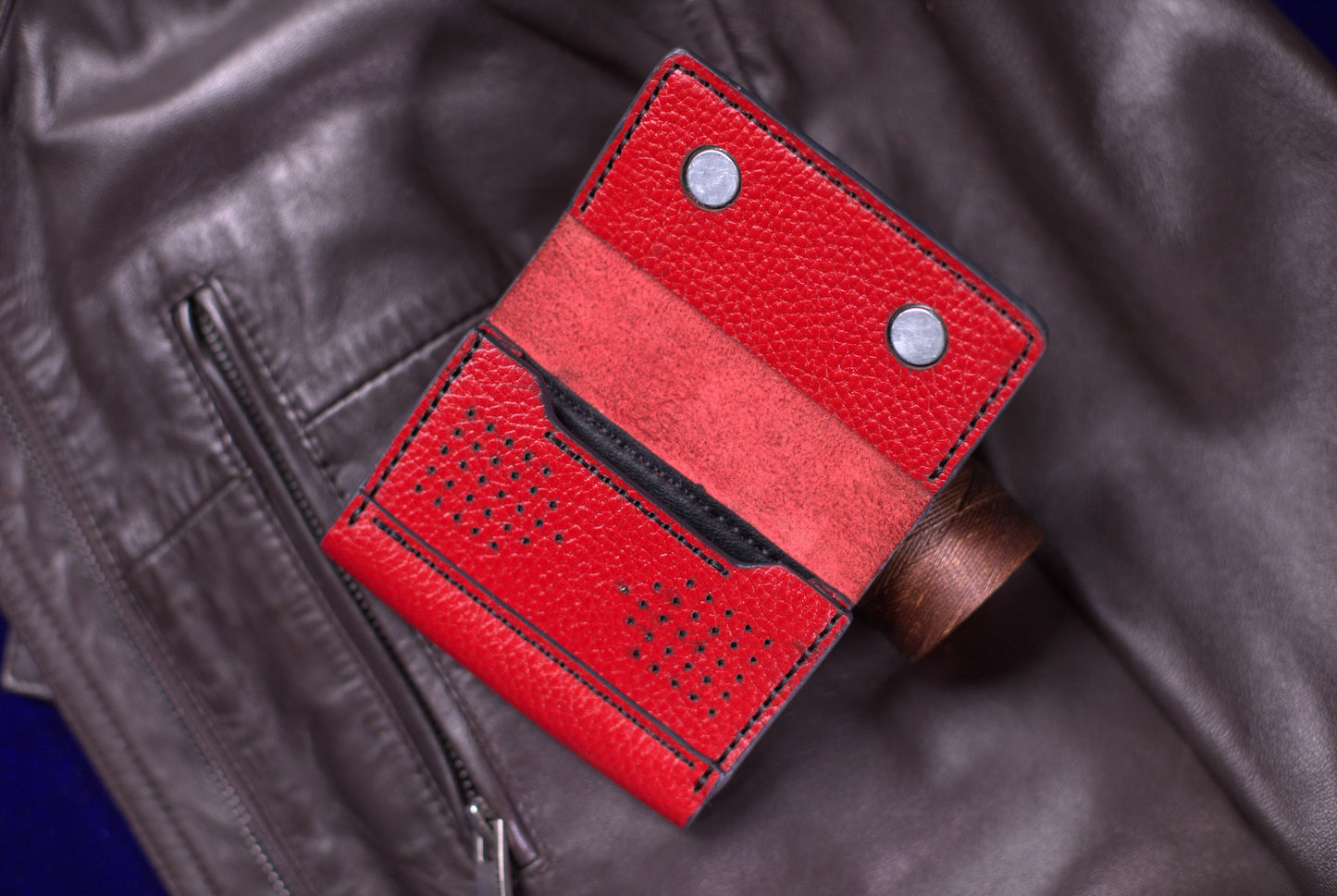 ROSE Magnet Business Card Holder
