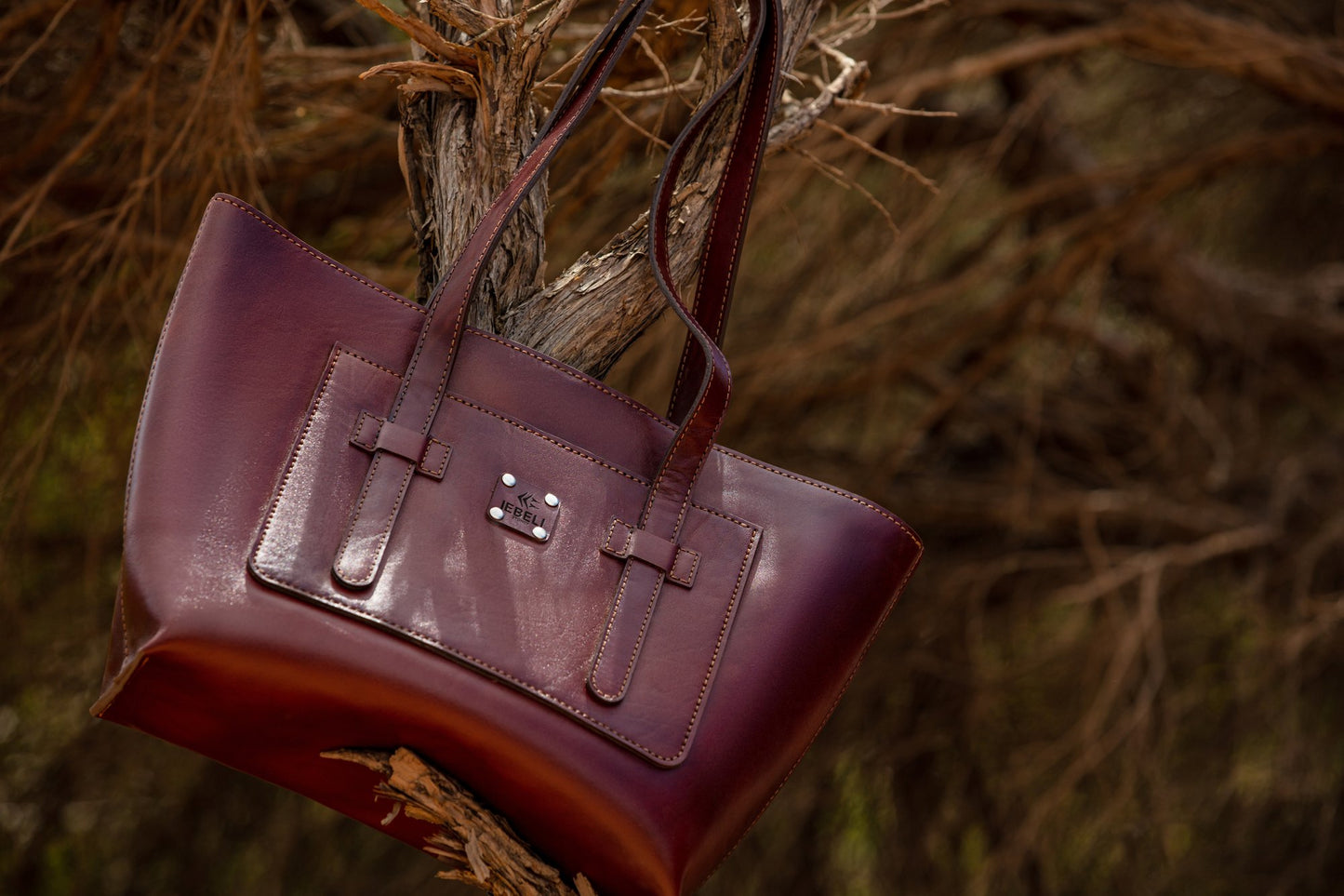 SHIRAZ SIGNATURE TOTE BAG