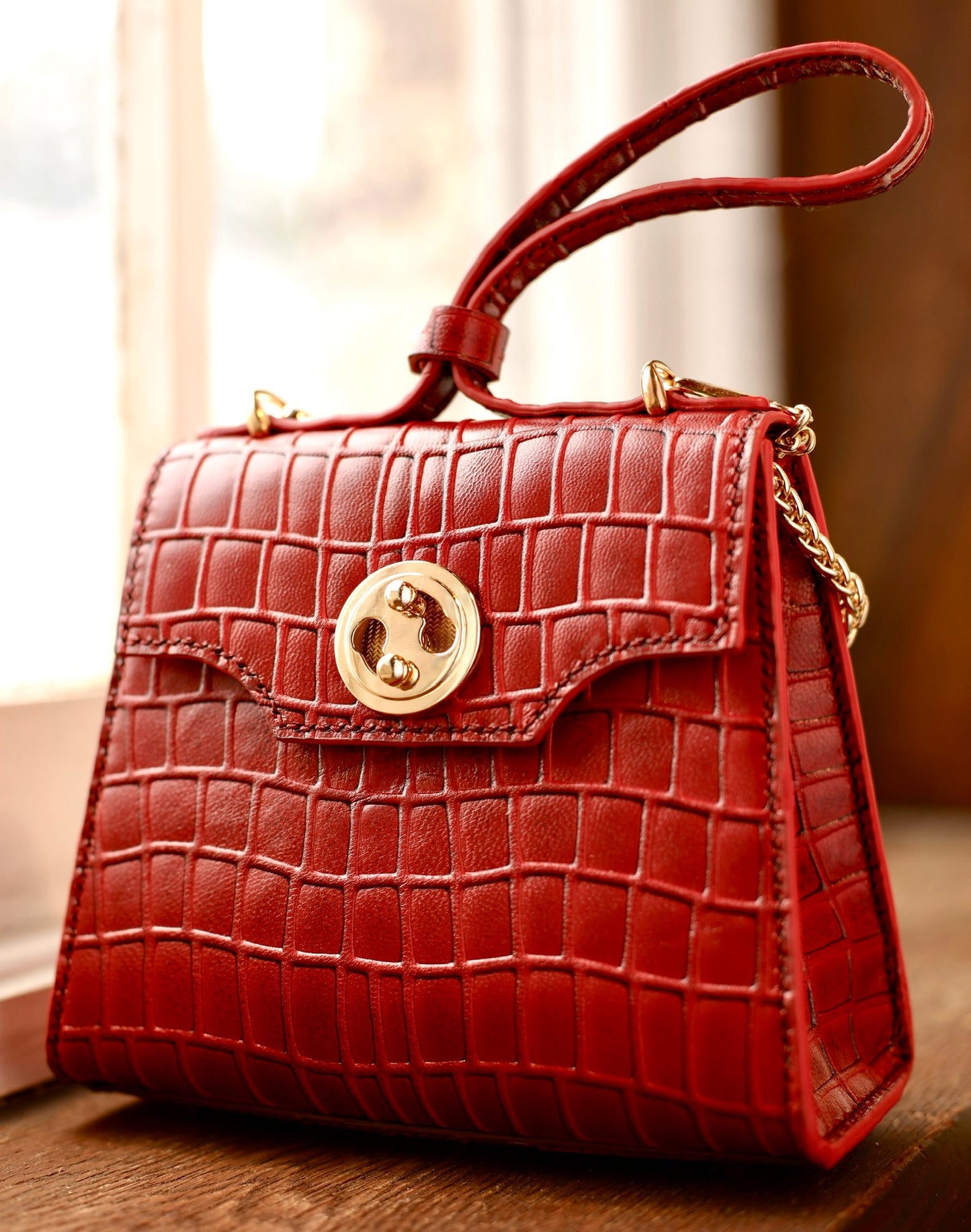 SMALL BURGUNDY CROC LEATHER SHOULDER BAG
