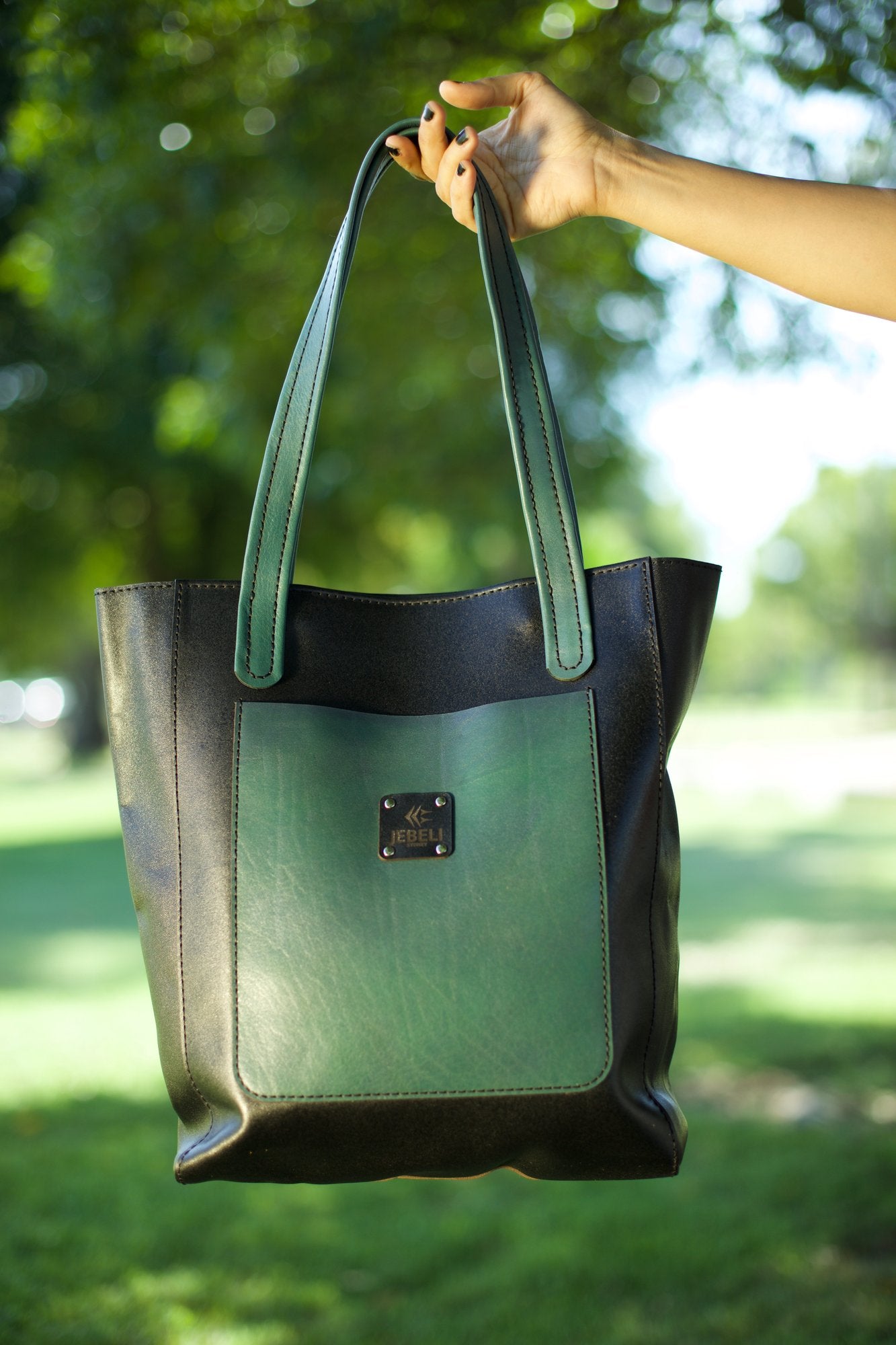 EMERALD GREEN SHOULDER BAG