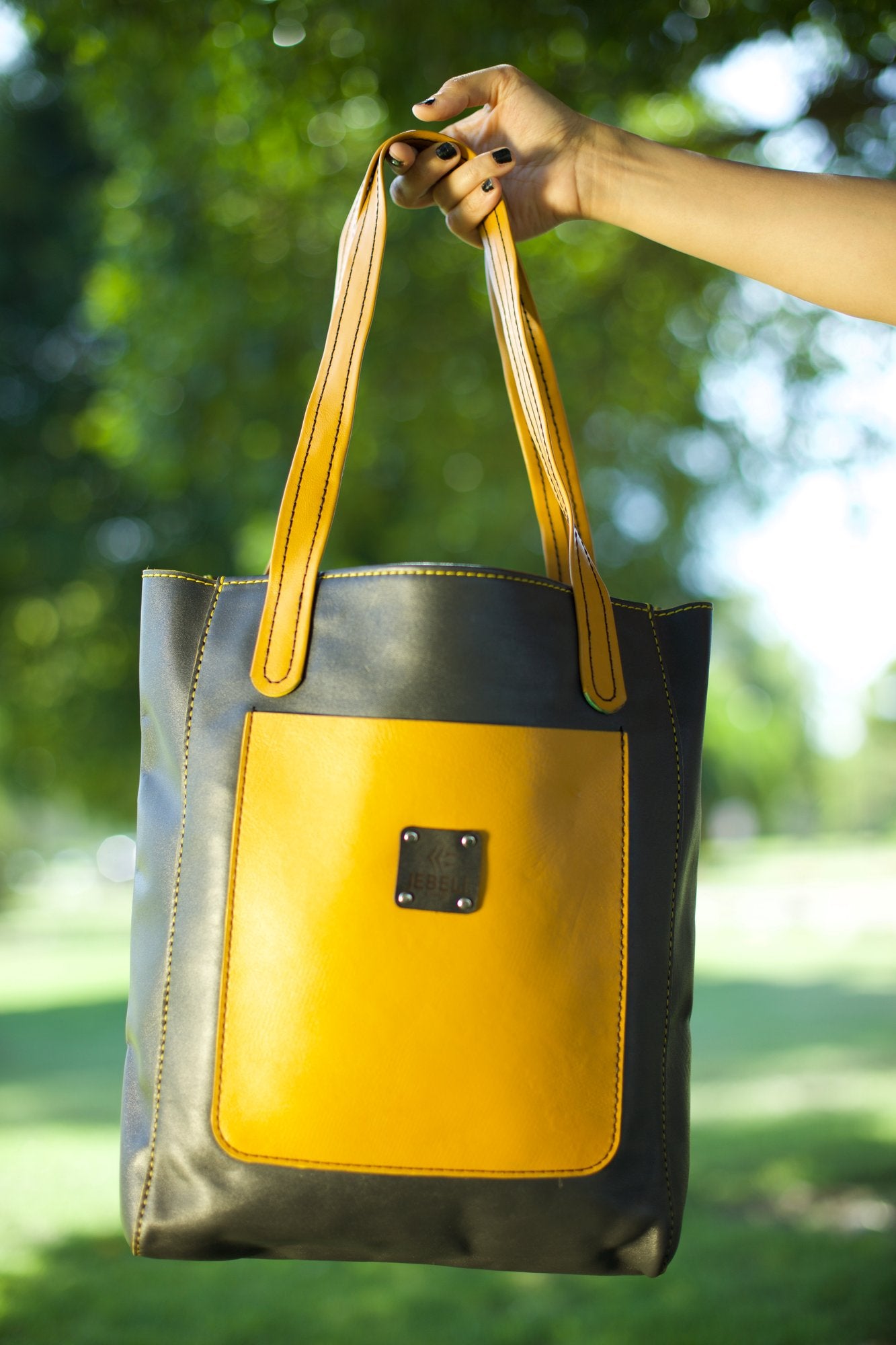 SUNFLOWER SHOULDER BAG