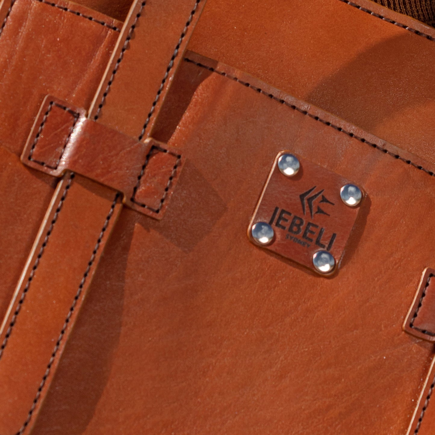 CARAVAN SIGNATURE TOTE BAG